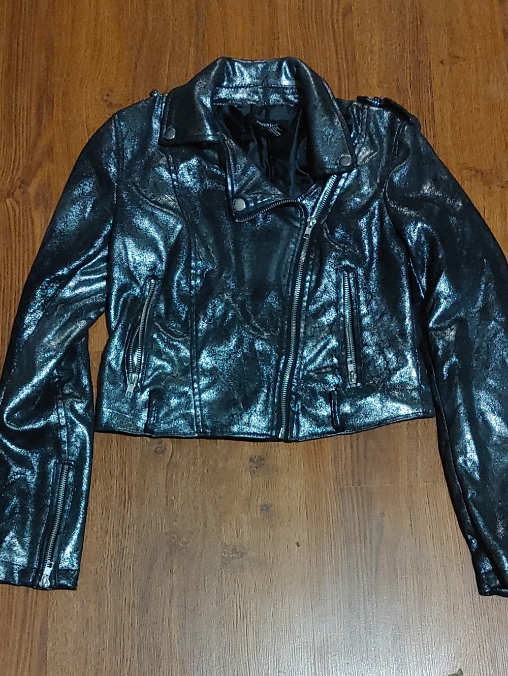 Forever 21 Shimmery Black/Silver Cropped Moto Jacket SZ SM
